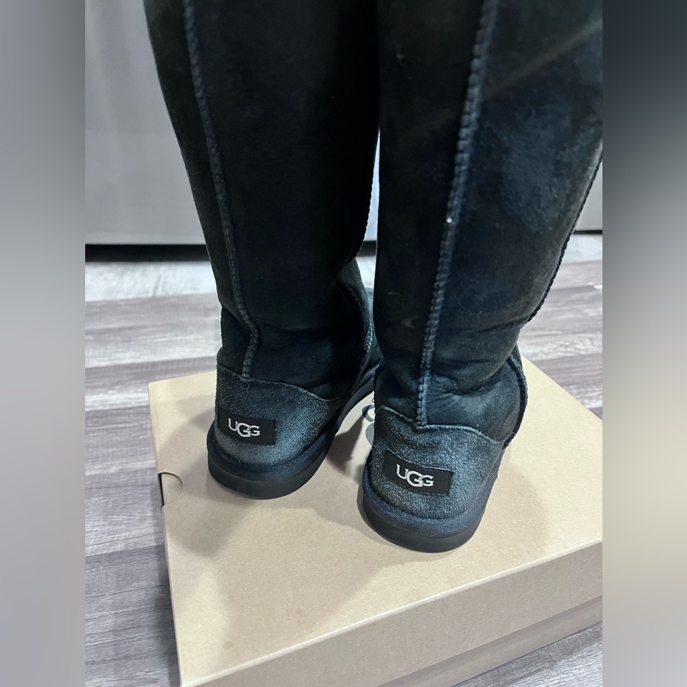 Ugg Black Tall Black Shearling Boots Bigs Kids Girl EUC - Picture 2 of 10